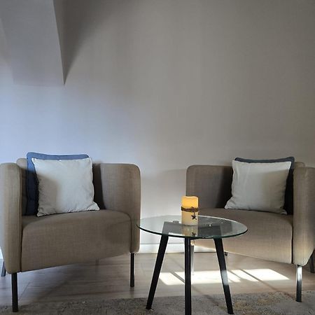 Romana Lahovary Studio Bucureşti Ngoại thất bức ảnh