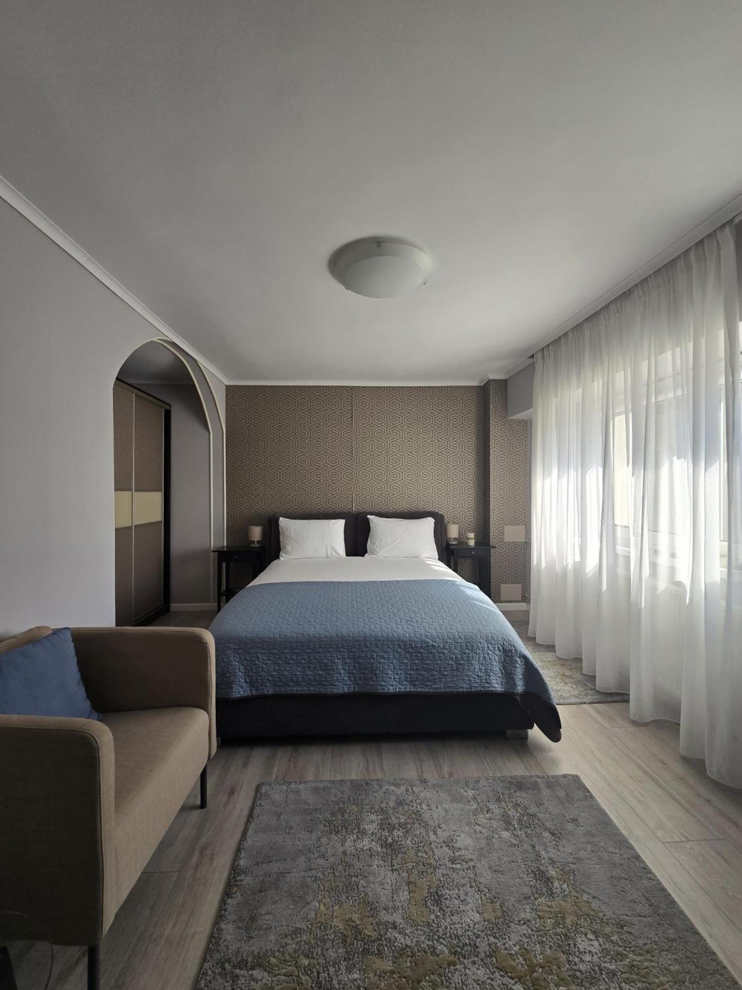 Romana Lahovary Studio Bucureşti Ngoại thất bức ảnh