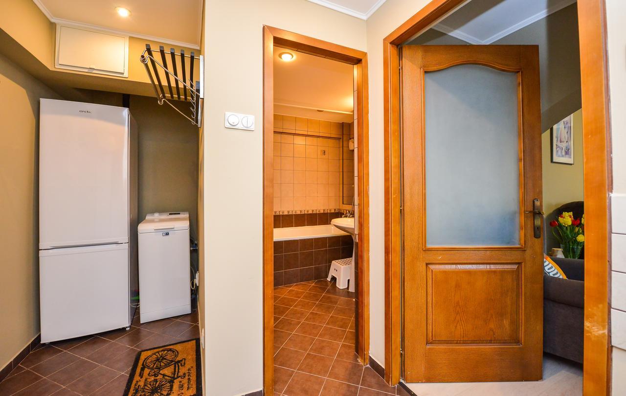 Romana Lahovary Studio Bucureşti Ngoại thất bức ảnh