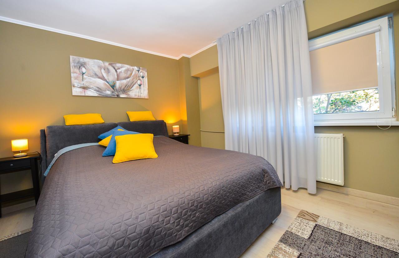 Romana Lahovary Studio Bucureşti Ngoại thất bức ảnh