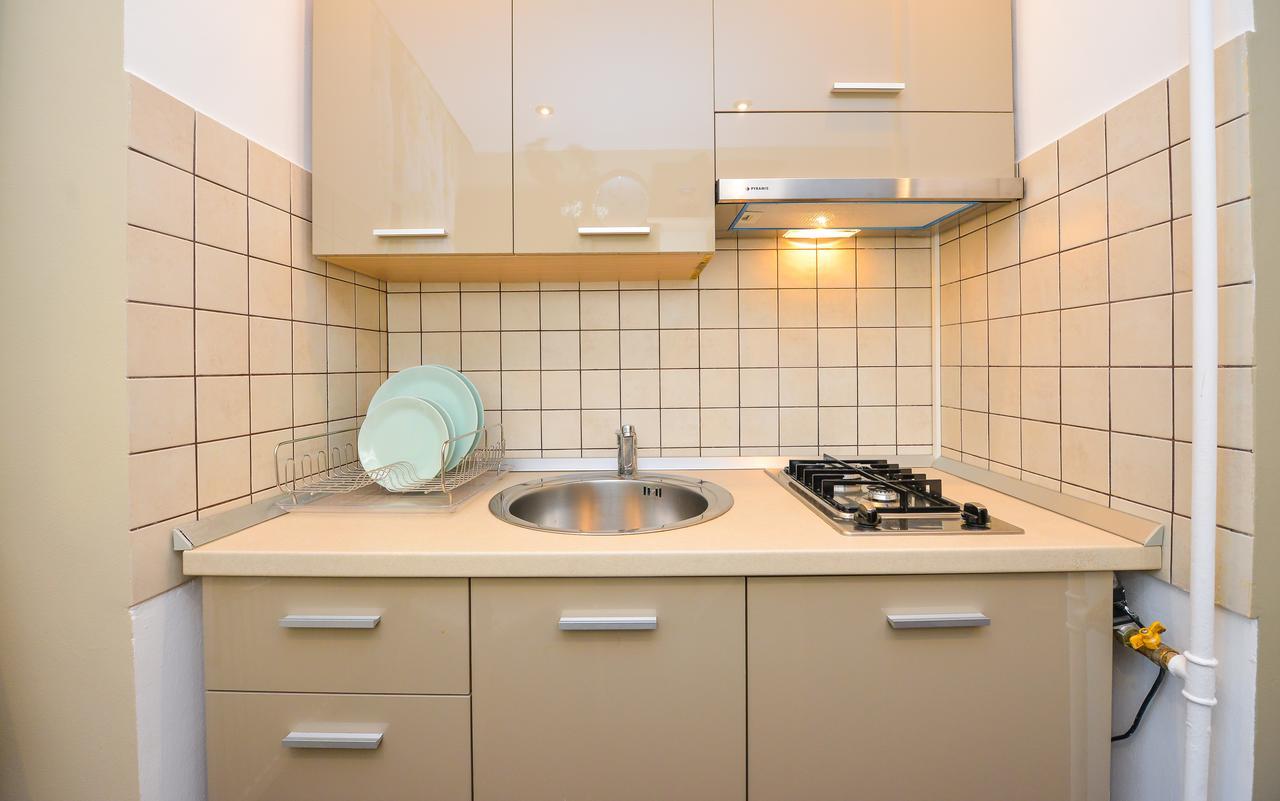 Romana Lahovary Studio Bucureşti Ngoại thất bức ảnh
